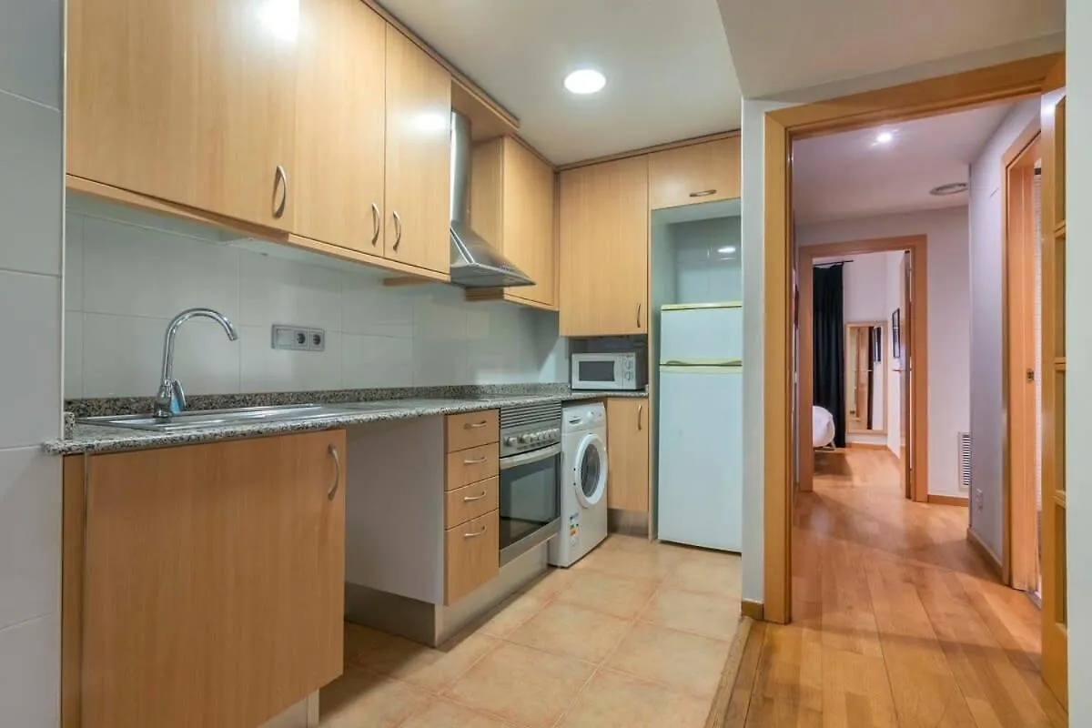 2 Bedroom With Balcony In Eixample 4-2 Barcelona 0*,  Spain